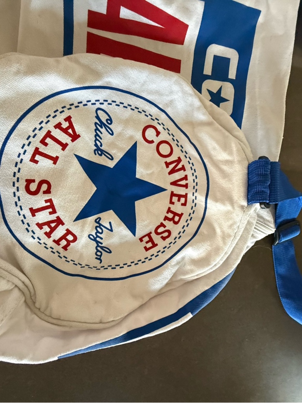 Converse White Canvas Barrel Duffel with Blue Strap and Red Logo - Picture 5 of 10